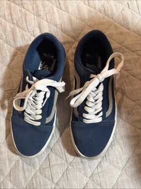 Vans Old Skool Low-Top Sneakers in Navy and White